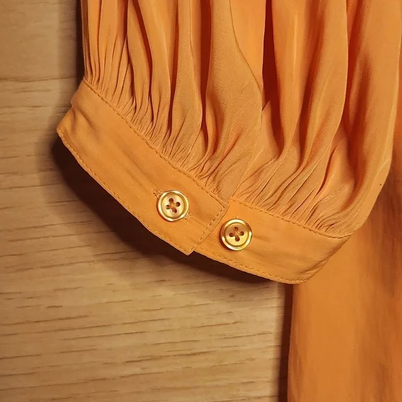 CHICO'S TEXTURED STITCHED V-NECK BALLOON SLEEVE BLOUSE EUC SIZE XS SMALL 0 - Picture 9 of 10